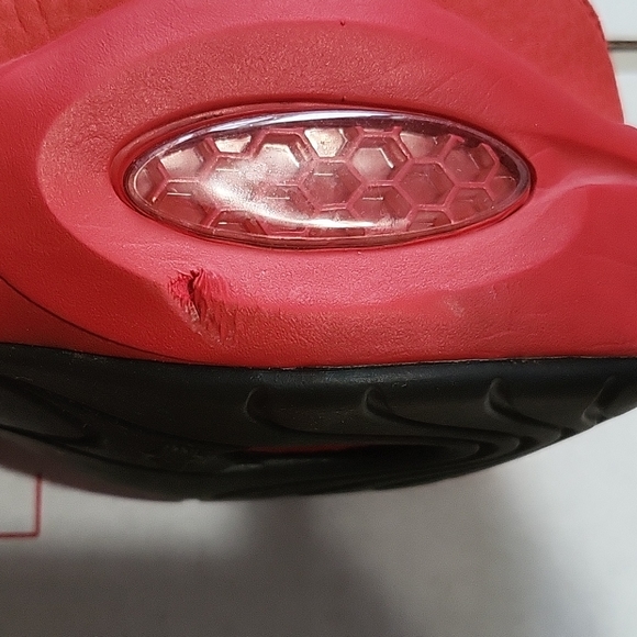 Allen Iversons Reebok - Picture 10 of 10